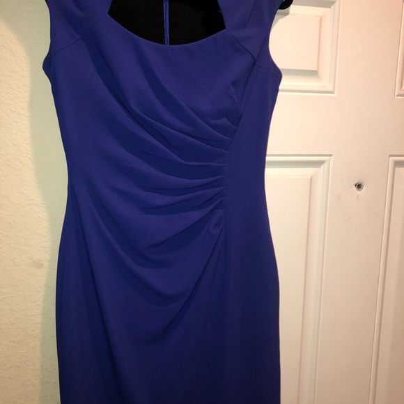 Dress - Picture 4 of 4